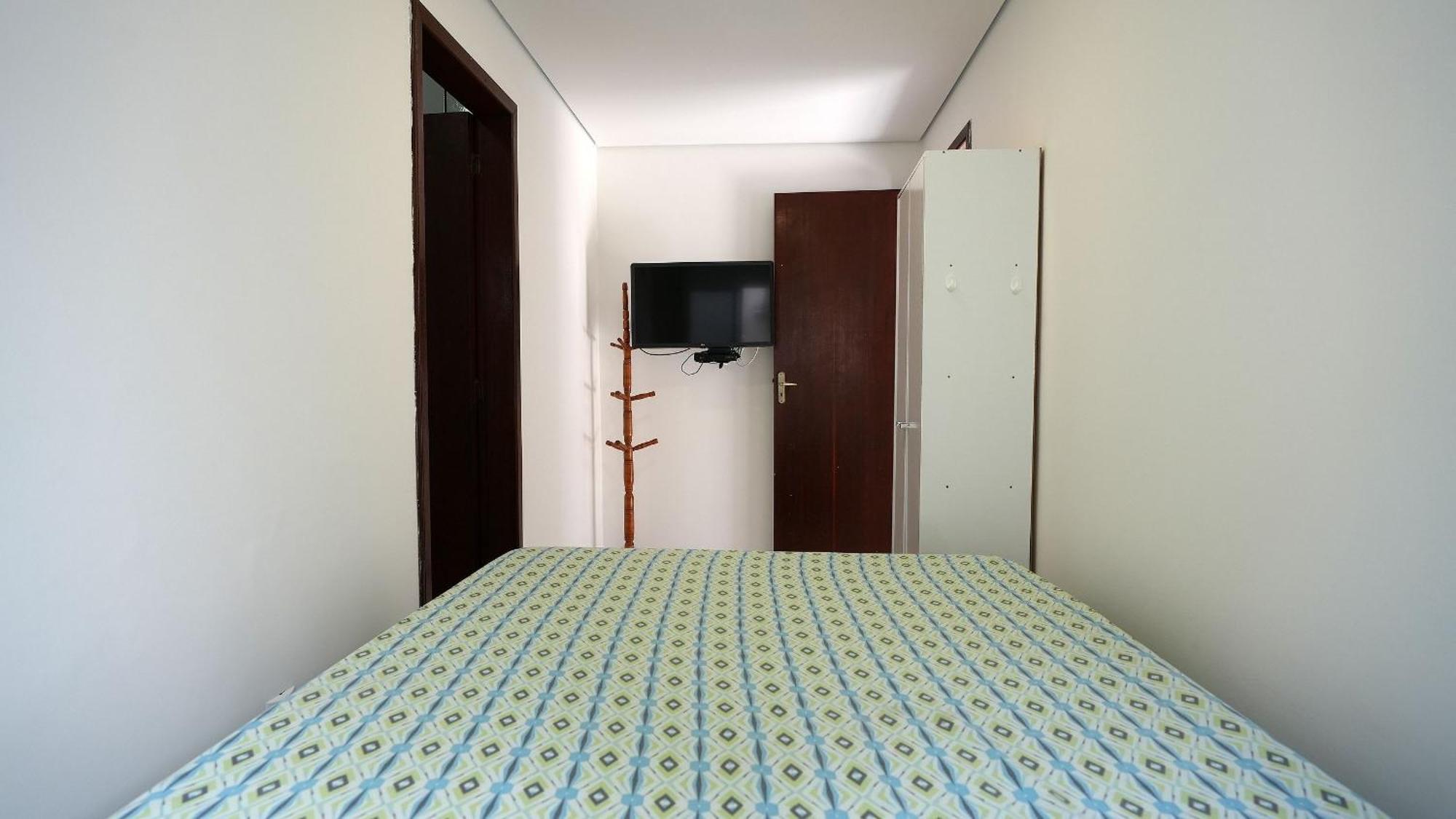 Residencial Adolfo - Mestre Naro บอมบินญัส ภายนอก รูปภาพ
